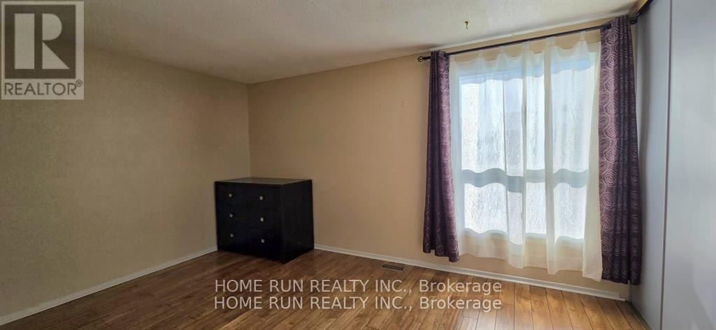 1994 GREENWAY PARK LANE, Ottawa, Ontario, K1B5A8 — Photo 14