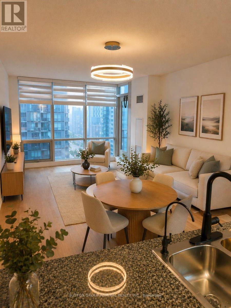 3202 - 35 MARINER TERRACE, Toronto (Waterfront Communities), Ontario, M5V3V9 — Photo 2