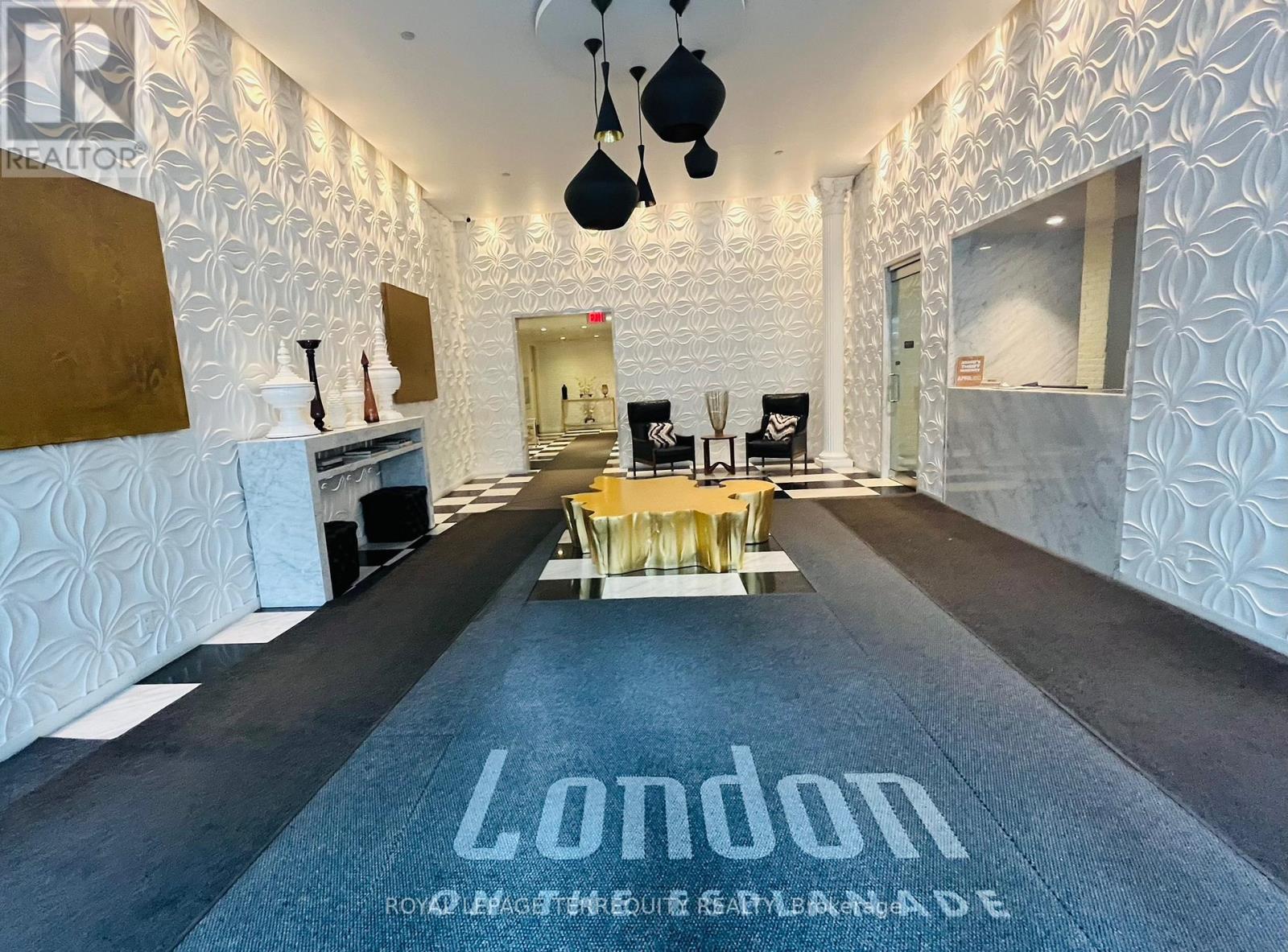 514 - 38 THE ESPLANADE, Toronto (Waterfront Communities), Ontario, M5E1A5 — Photo 2