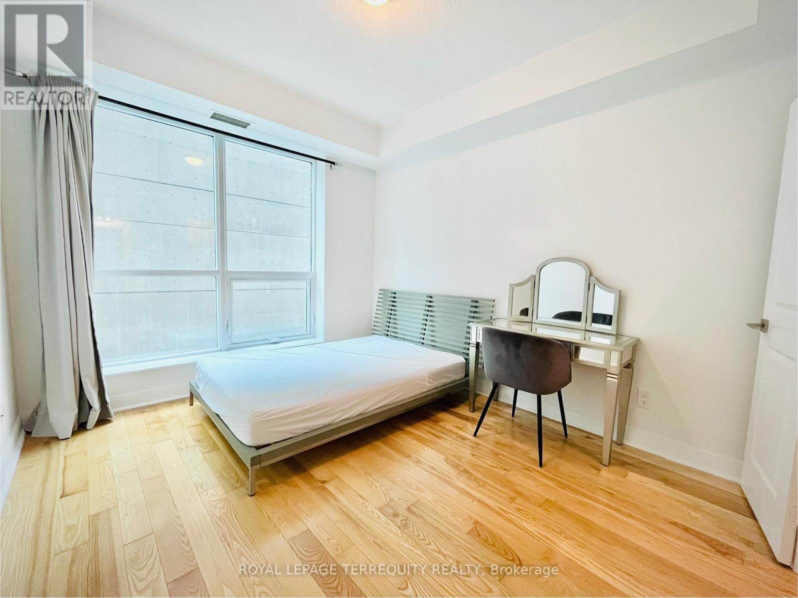 514 - 38 THE ESPLANADE, Toronto (Waterfront Communities), Ontario, M5E1A5 — Photo 6