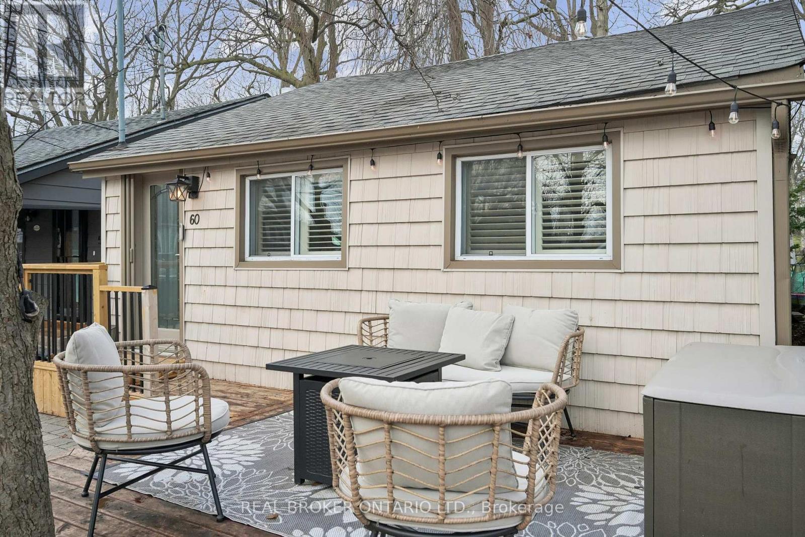 60 HAIG AVENUE, Toronto (Birchcliffe-Cliffside), Ontario, M1N2W1 — Photo 3