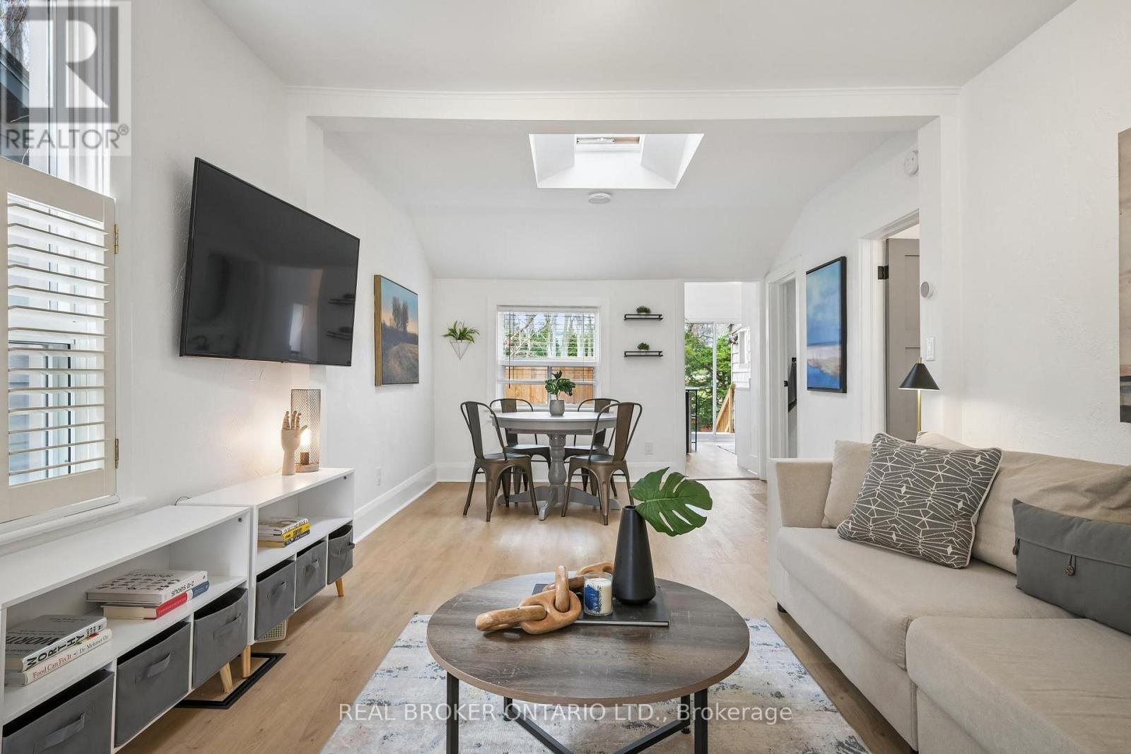 60 HAIG AVENUE, Toronto (Birchcliffe-Cliffside), Ontario, M1N2W1 — Photo 5