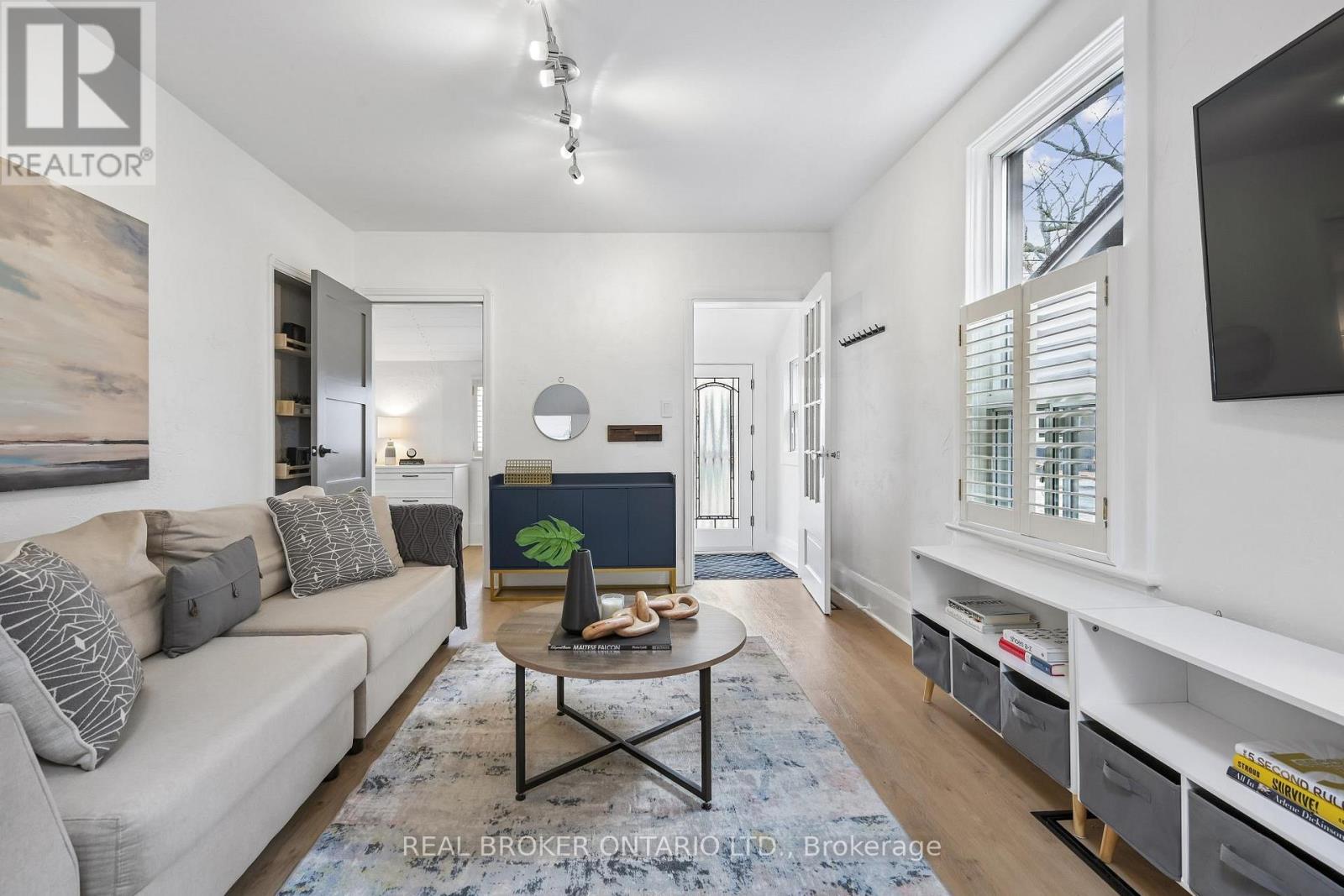 60 HAIG AVENUE, Toronto (Birchcliffe-Cliffside), Ontario, M1N2W1 — Photo 6