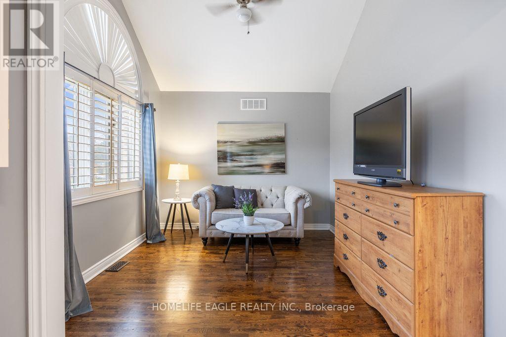 20286 YONGE STREET, East Gwillimbury (Holland Landing), Ontario, L9N1B1 — Photo 24