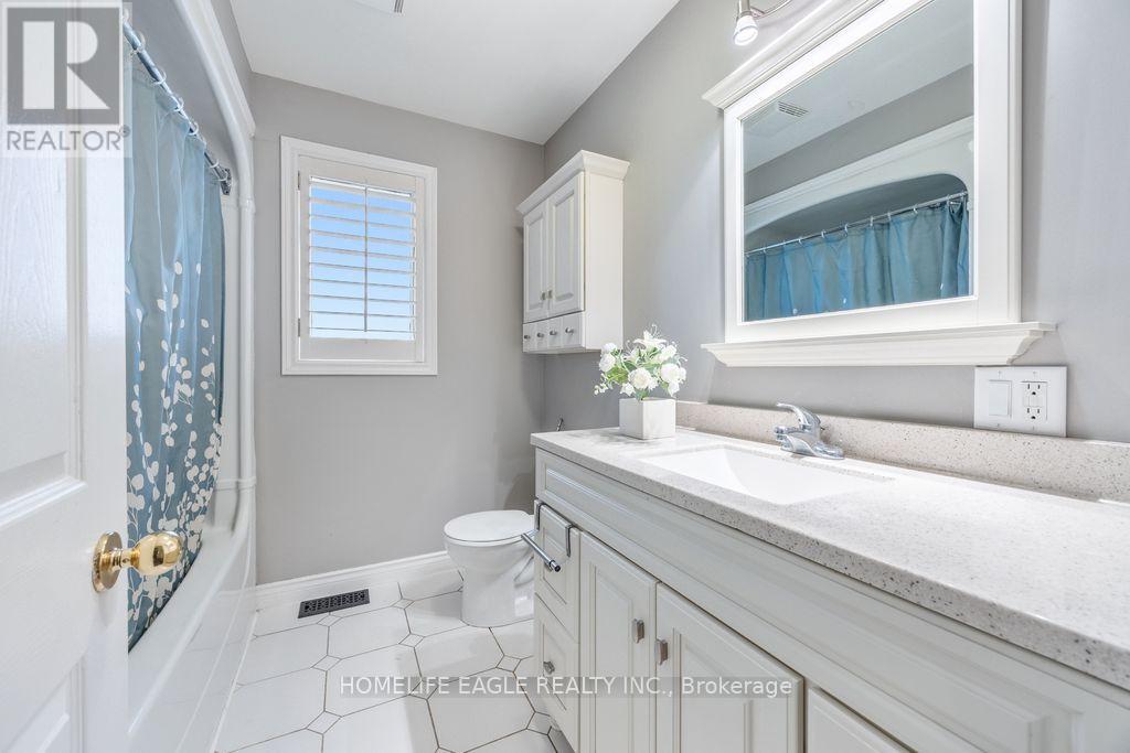 20286 YONGE STREET, East Gwillimbury (Holland Landing), Ontario, L9N1B1 — Photo 34