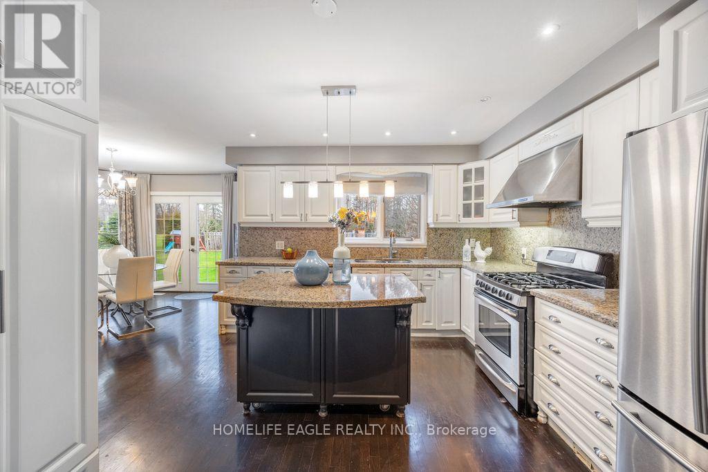 20286 YONGE STREET, East Gwillimbury (Holland Landing), Ontario, L9N1B1 — Photo 7