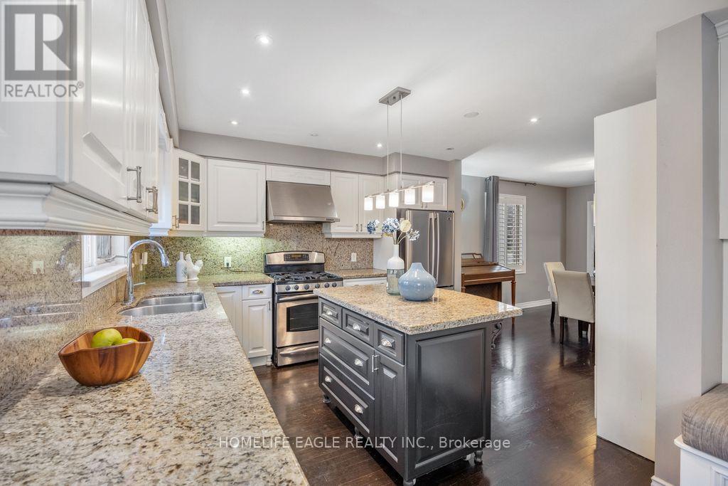 20286 YONGE STREET, East Gwillimbury (Holland Landing), Ontario, L9N1B1 — Photo 8