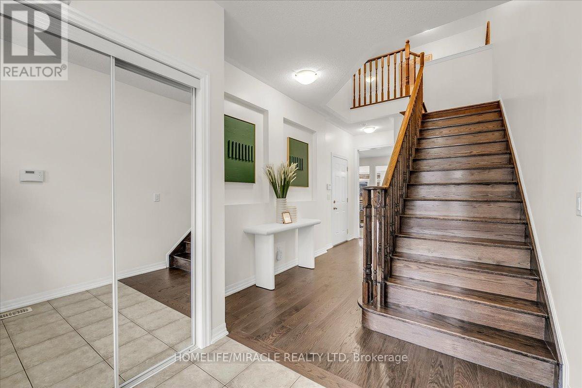 117 AIRD COURT, Milton (SC Scott), Ontario, L9T8B6 — Photo 5