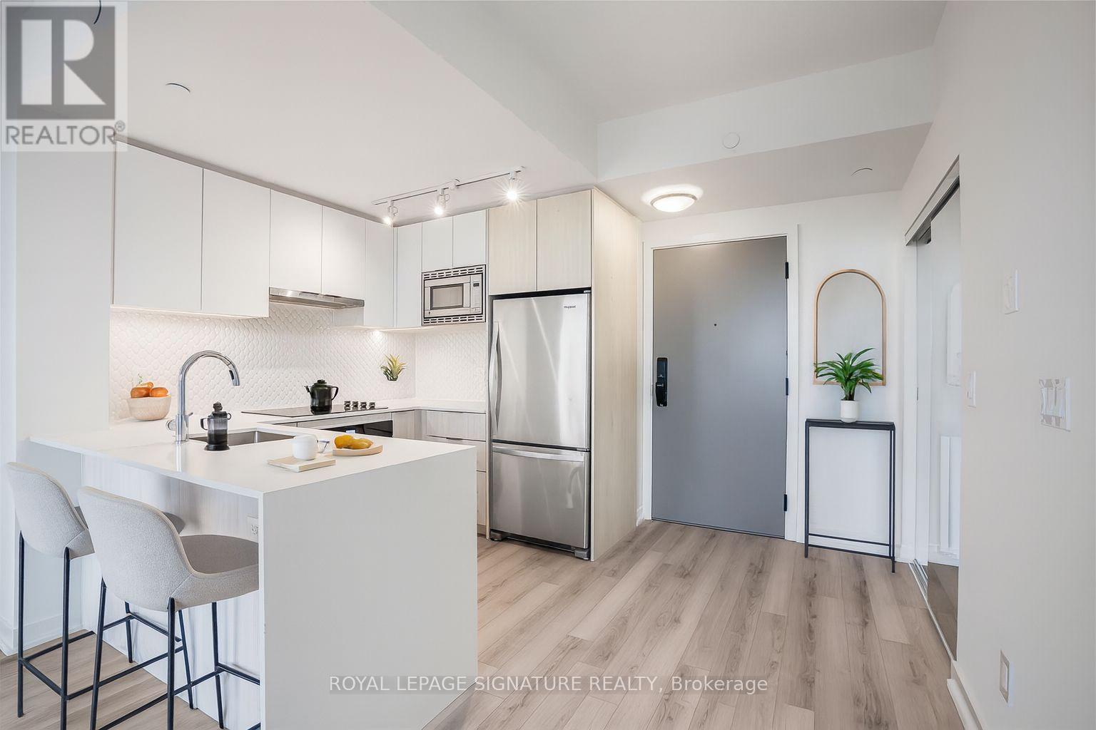 B510 - 3071 TRAFALGAR ROAD, Oakville (JM Joshua Meadows), Ontario, L6H8C6 — Photo 2