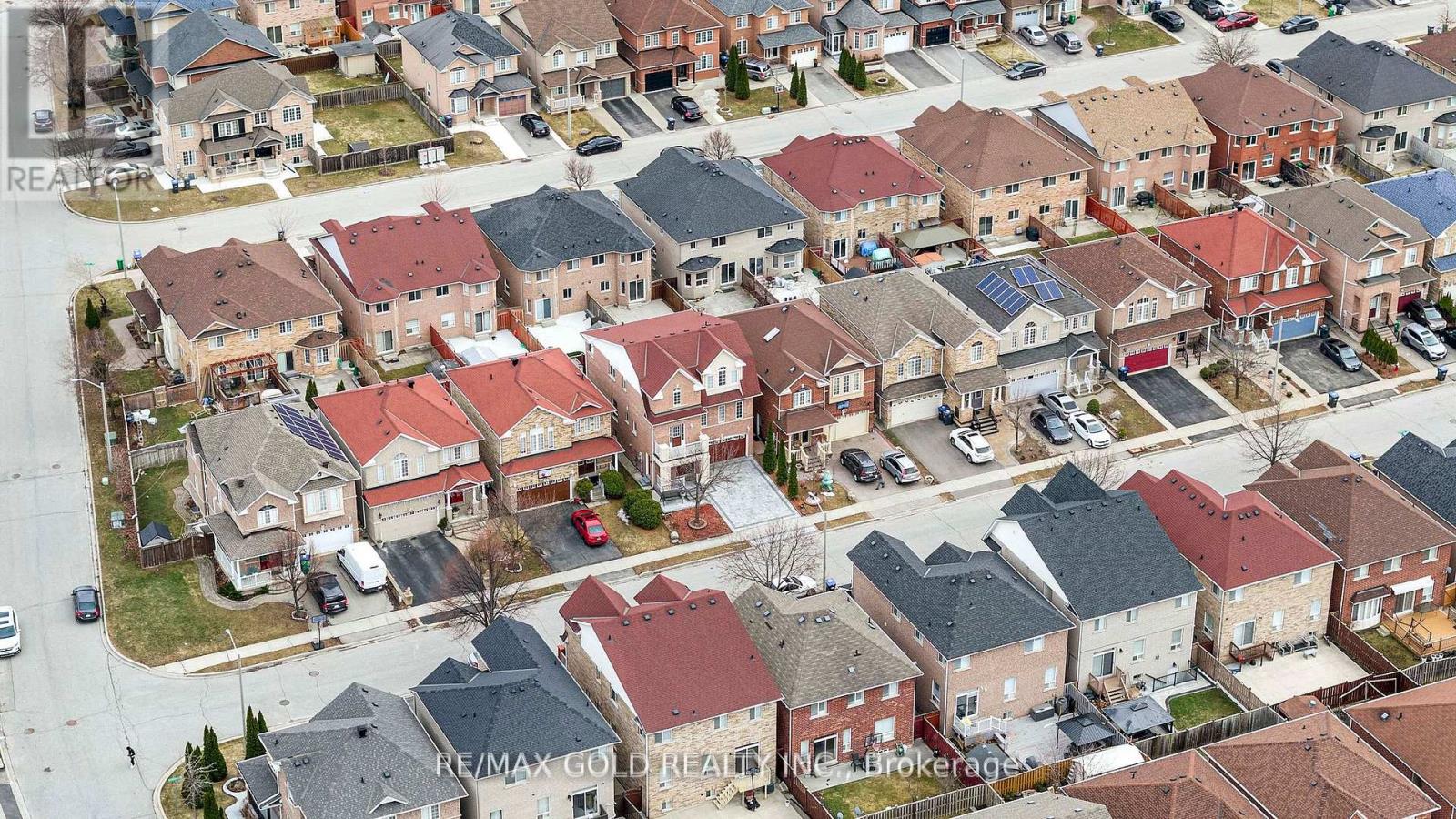 23 PATHMASTER ROAD, Brampton (Bram East), Ontario, L6P2G8 — Photo 3