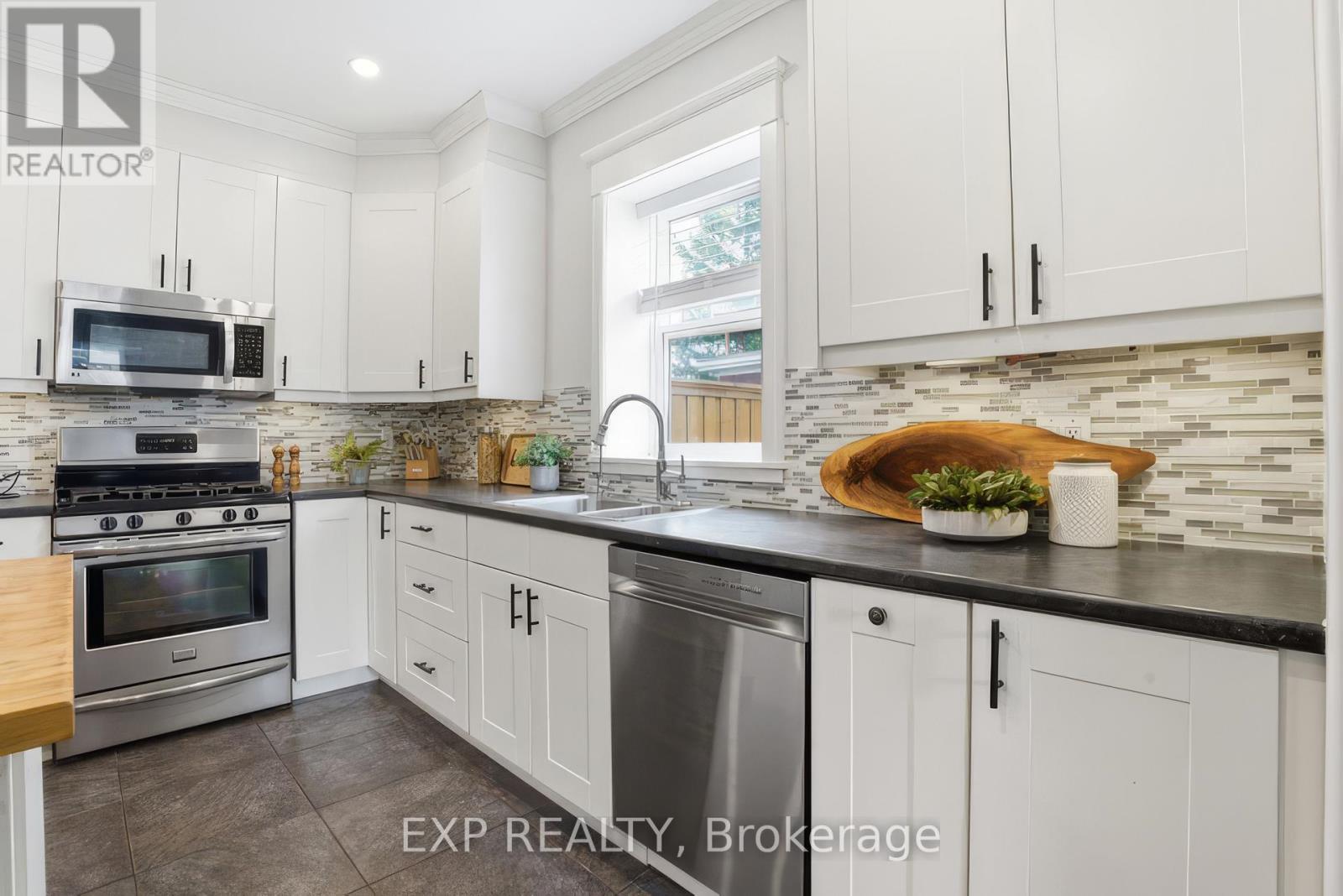 742 VINE STREET, Cambridge, Ontario, N3H2Z3 — Photo 13