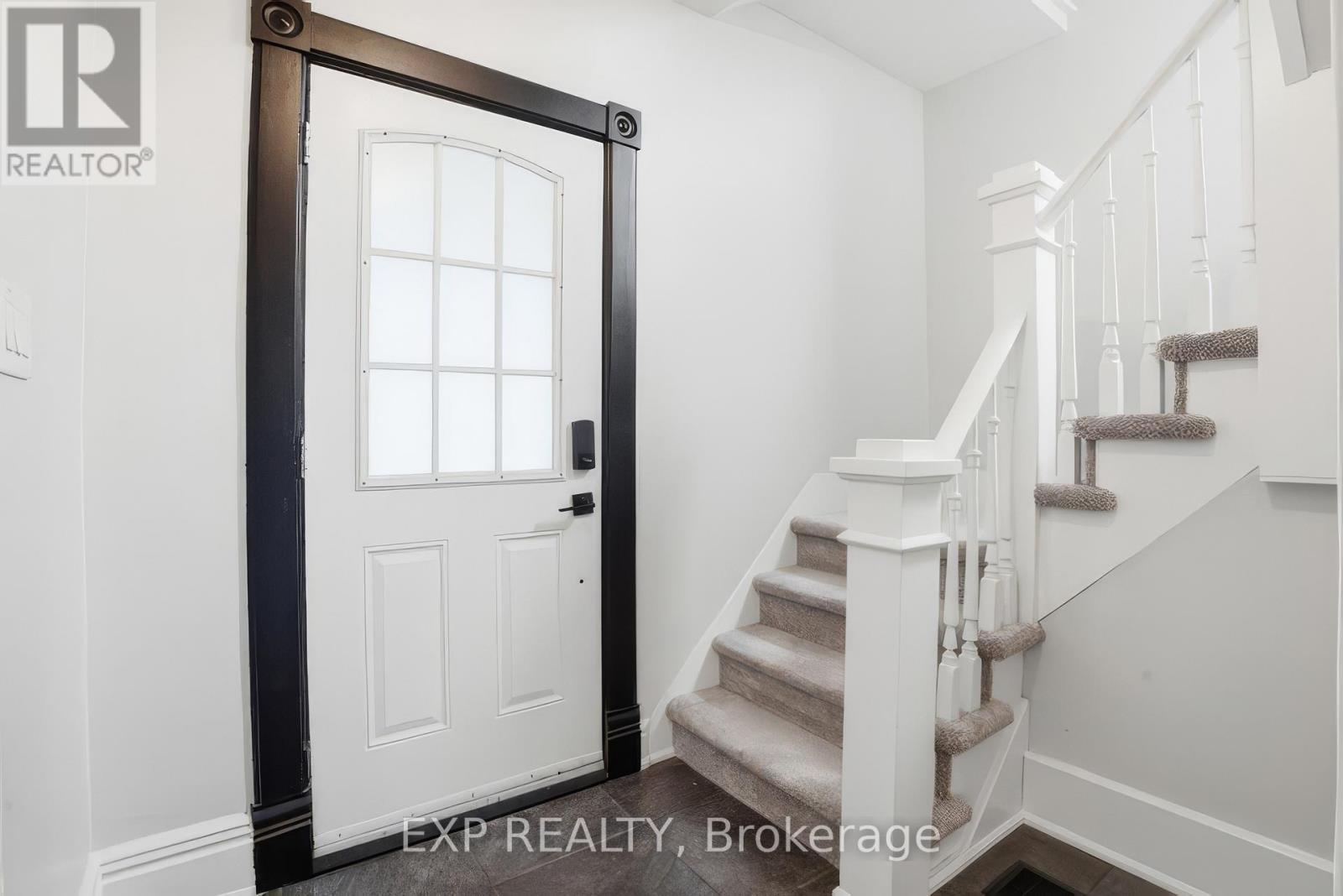 742 VINE STREET, Cambridge, Ontario, N3H2Z3 — Photo 3