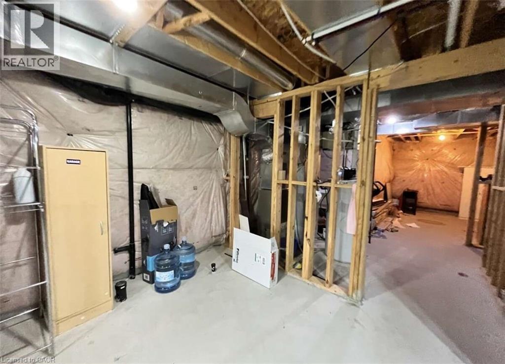 450 CAVANAGH Lane, Milton, Ontario, L9T8G6 — Photo 7