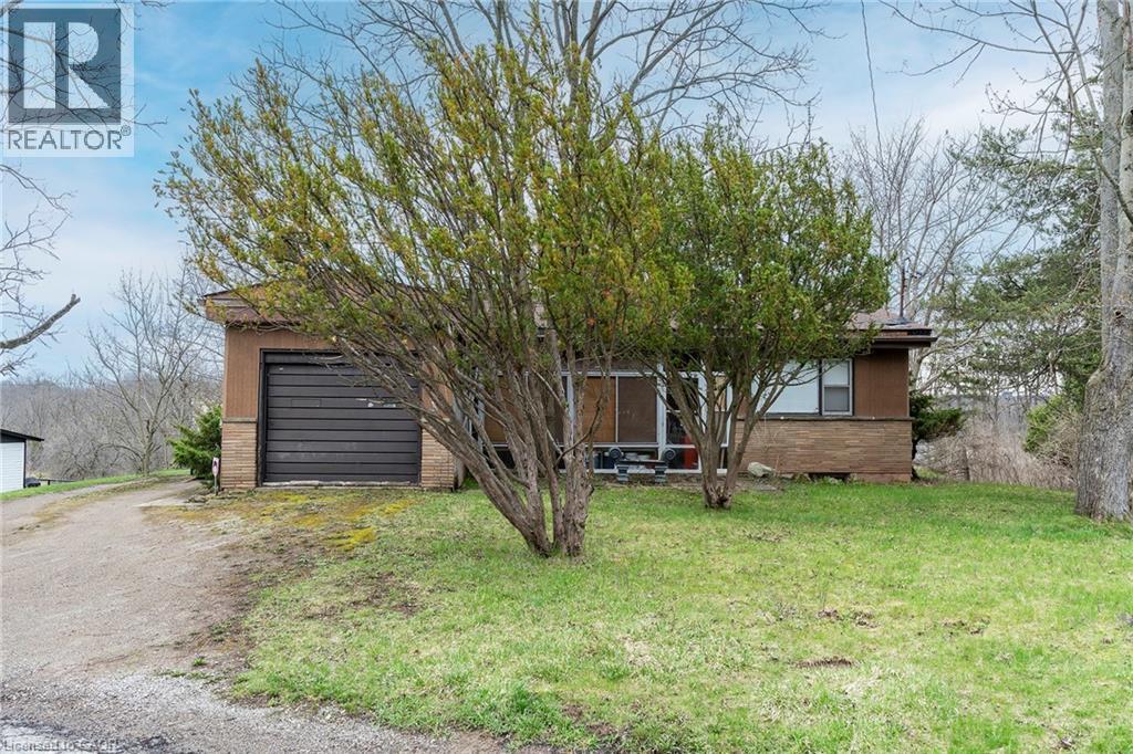 5 HOMESTEAD Avenue, Dundas, Ontario, L9H5Y6 — Photo 2