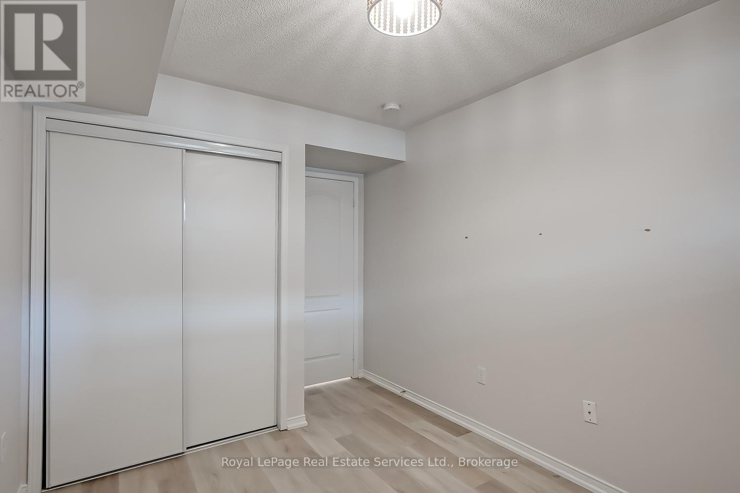 33 - 2480 POST ROAD, Oakville (RO River Oaks), Ontario, L6H0K1 — Photo 18