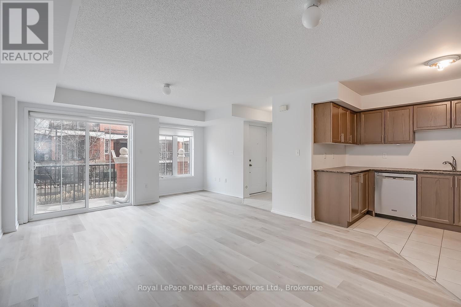 33 - 2480 POST ROAD, Oakville (RO River Oaks), Ontario, L6H0K1 — Photo 6