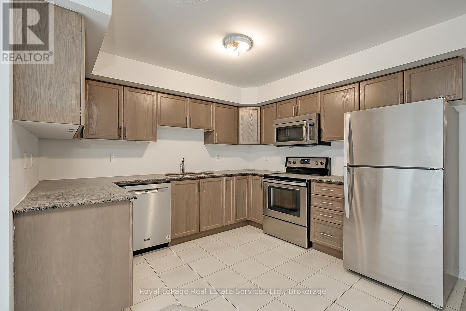 33 - 2480 POST ROAD, Oakville (RO River Oaks), Ontario, L6H0K1 — Photo 9