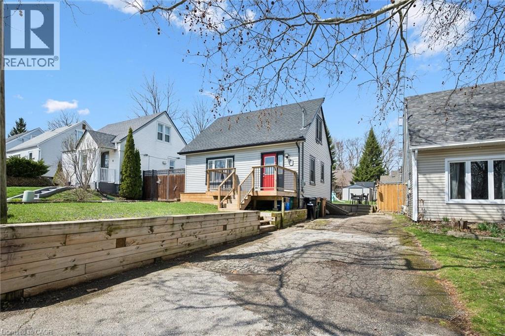 6 SECOND Avenue, Cambridge, Ontario, N1S2B8 — Photo 3