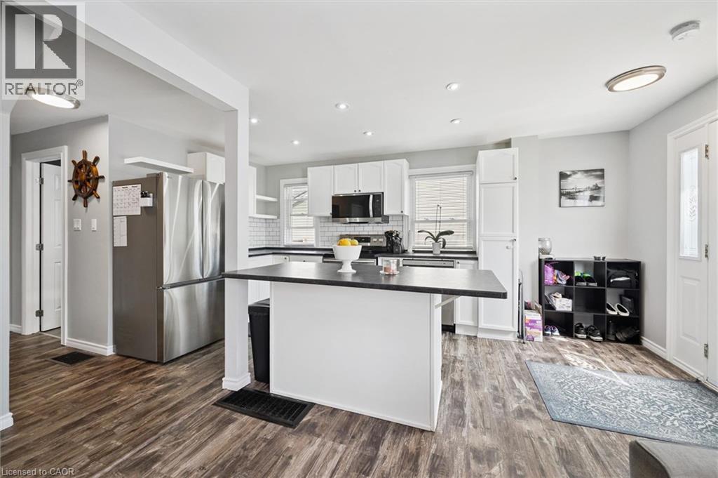 6 SECOND Avenue, Cambridge, Ontario, N1S2B8 — Photo 8