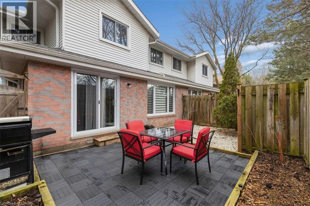 481 BEECHWOOD Drive Unit# 3, Waterloo, Ontario, N2T1H8 — Photo 35