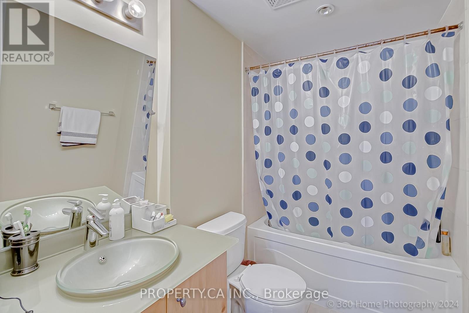 702 - 8 SCOLLARD STREET, Toronto (Annex), Ontario, M5R1M2 — Photo 6