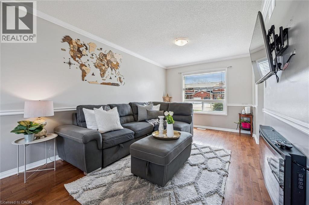238 LANGLAW Drive, Cambridge, Ontario, N1P1B6 — Photo 10