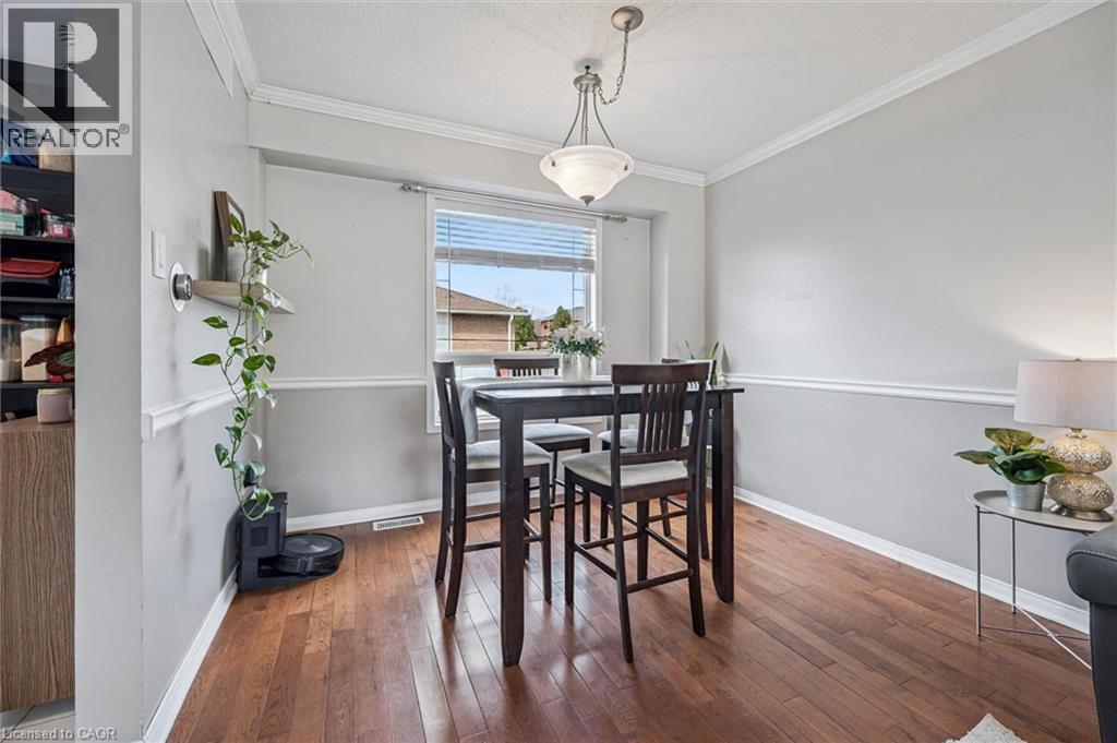 238 LANGLAW Drive, Cambridge, Ontario, N1P1B6 — Photo 14