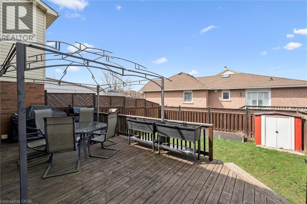 238 LANGLAW Drive, Cambridge, Ontario, N1P1B6 — Photo 36