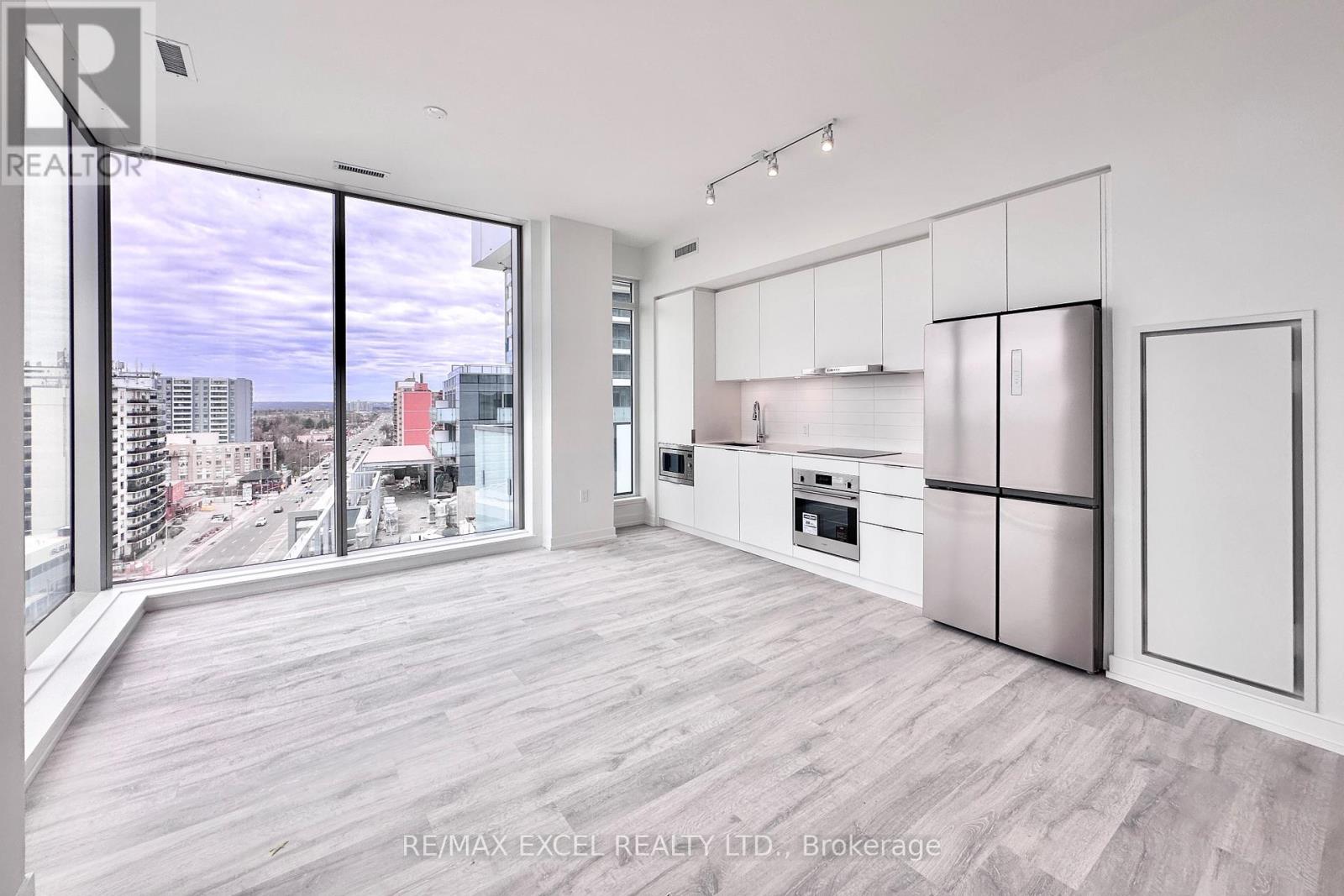 S1113 - 8 OLYMPIC GARDENS, Toronto (Newtonbrook East), Ontario, M2M0B9 — Photo 11