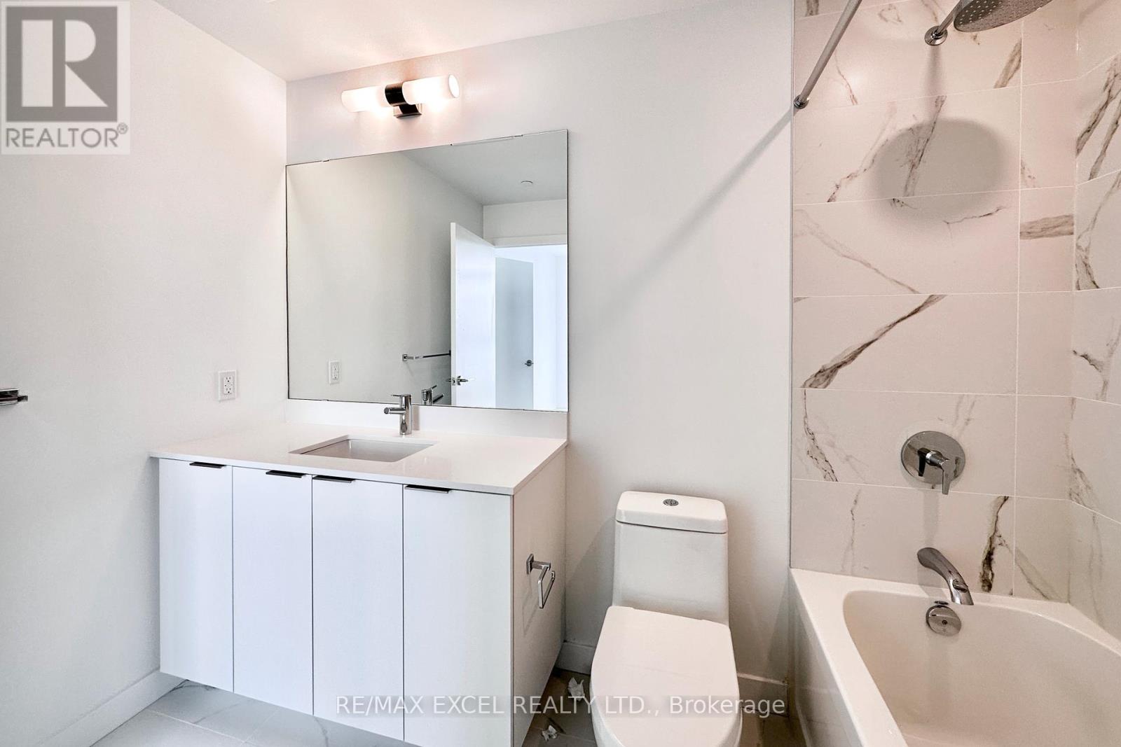 S1113 - 8 OLYMPIC GARDENS, Toronto (Newtonbrook East), Ontario, M2M0B9 — Photo 14