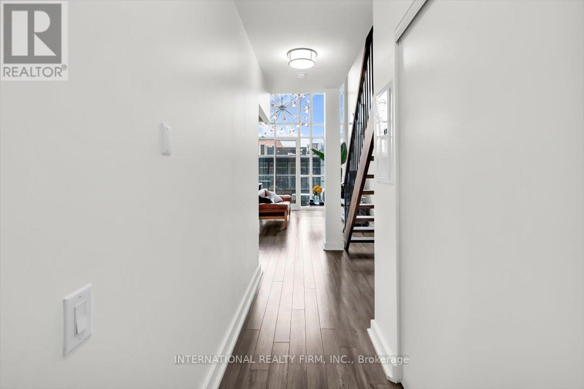 318 - 5 HANNA AVENUE, Toronto (Niagara), Ontario, M6K1W8 — Photo 2