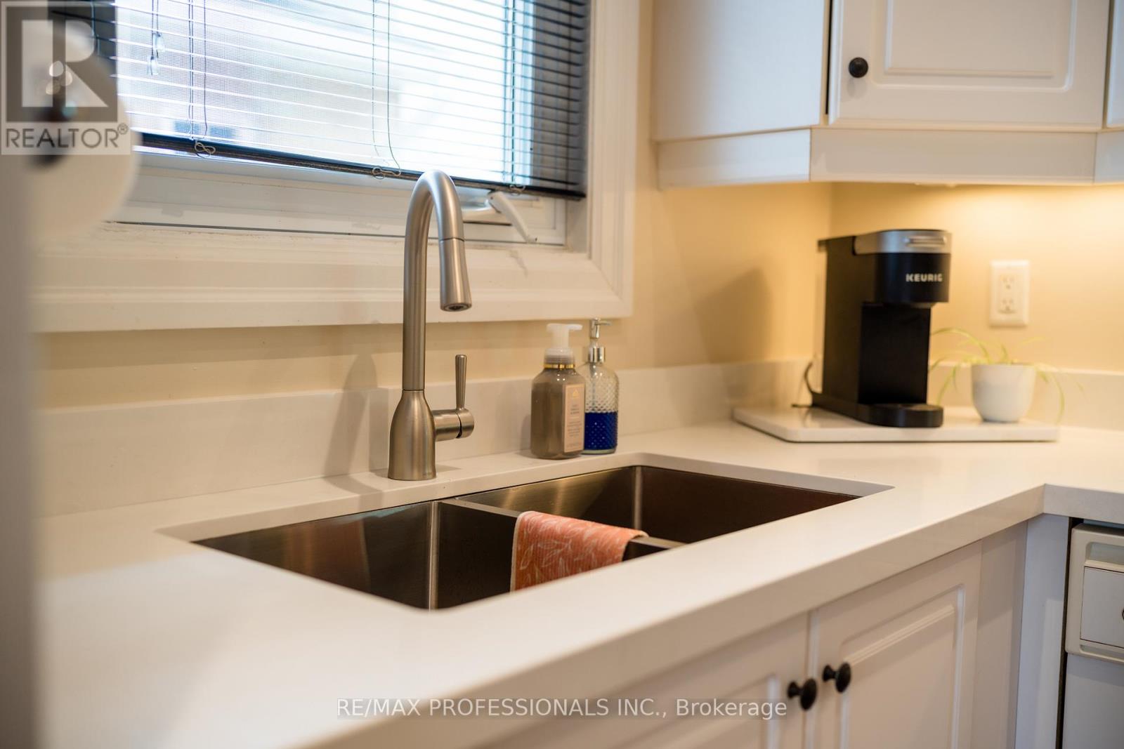 2605 LUNDENE ROAD, Mississauga (Clarkson), Ontario, L5J3Y8 — Photo 11