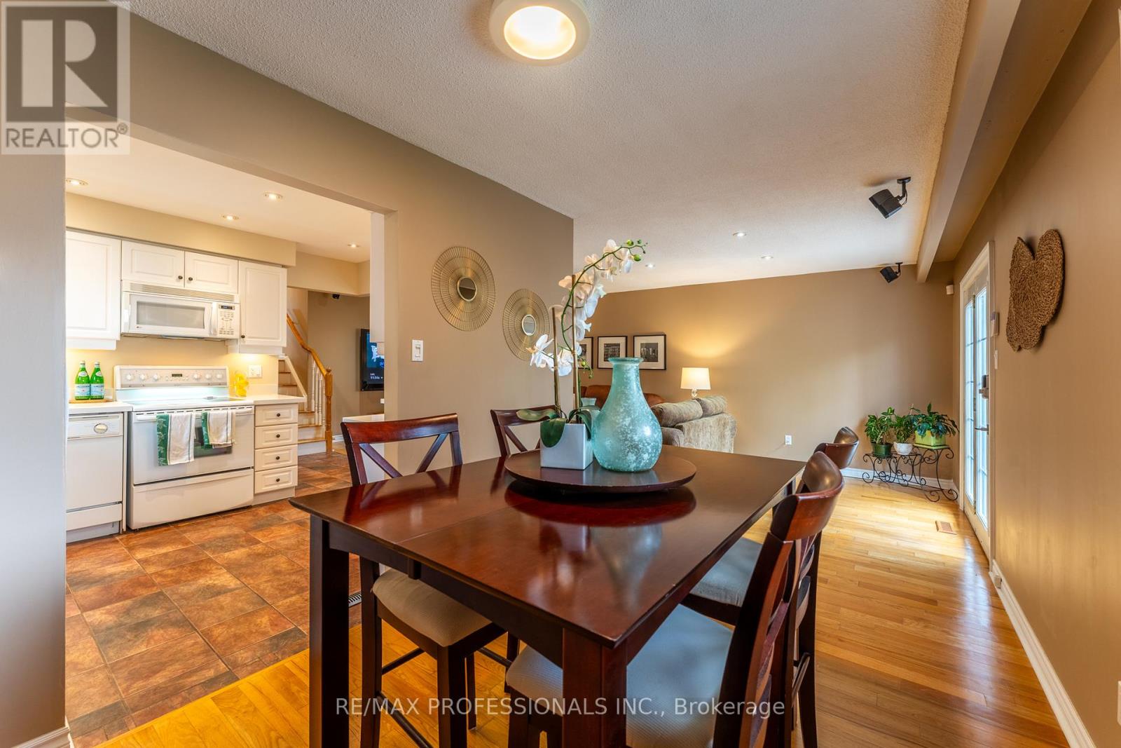 2605 LUNDENE ROAD, Mississauga (Clarkson), Ontario, L5J3Y8 — Photo 18