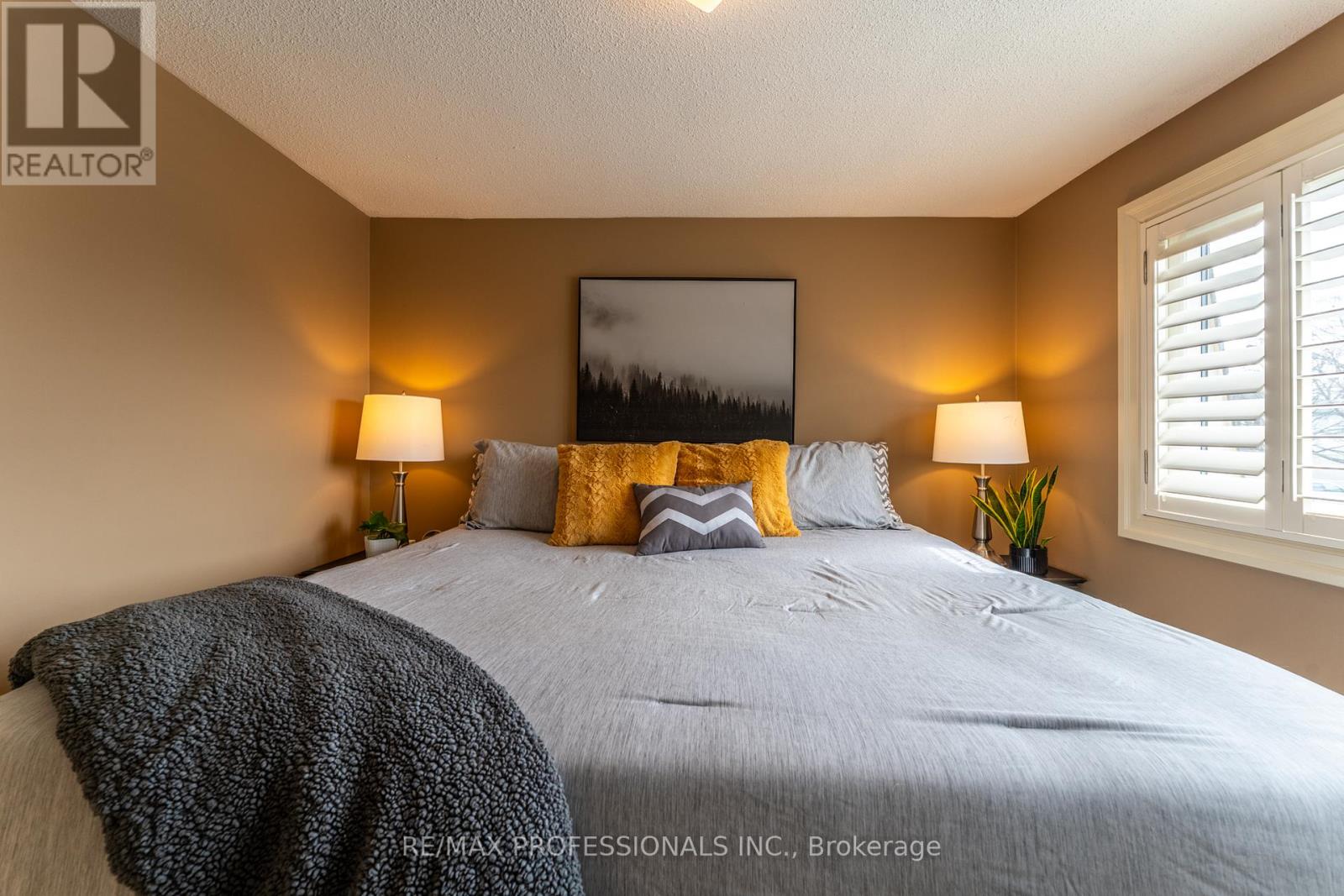 2605 LUNDENE ROAD, Mississauga (Clarkson), Ontario, L5J3Y8 — Photo 25