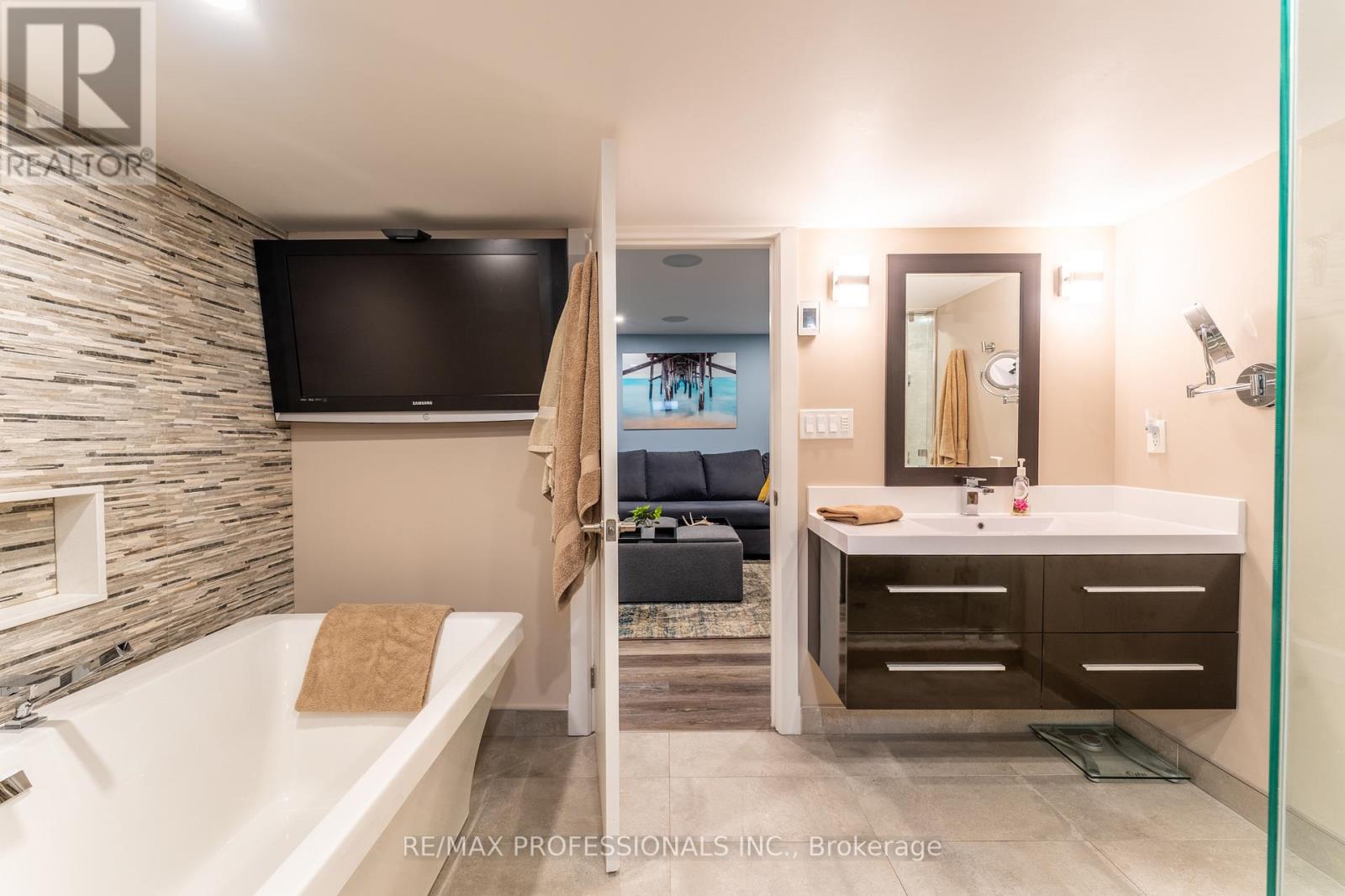 2605 LUNDENE ROAD, Mississauga (Clarkson), Ontario, L5J3Y8 — Photo 33