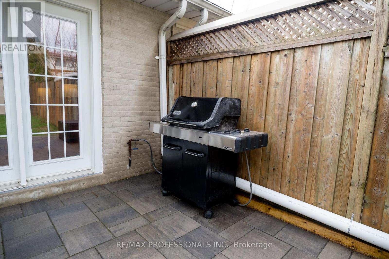 2605 LUNDENE ROAD, Mississauga (Clarkson), Ontario, L5J3Y8 — Photo 43