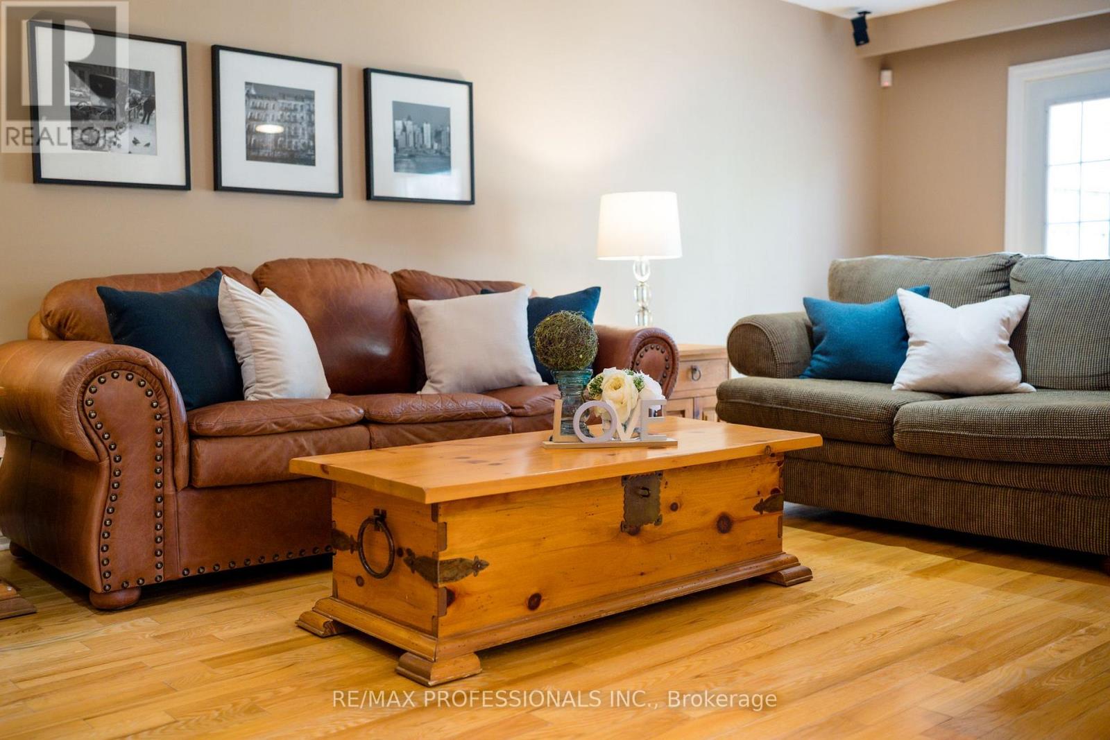 2605 LUNDENE ROAD, Mississauga (Clarkson), Ontario, L5J3Y8 — Photo 5