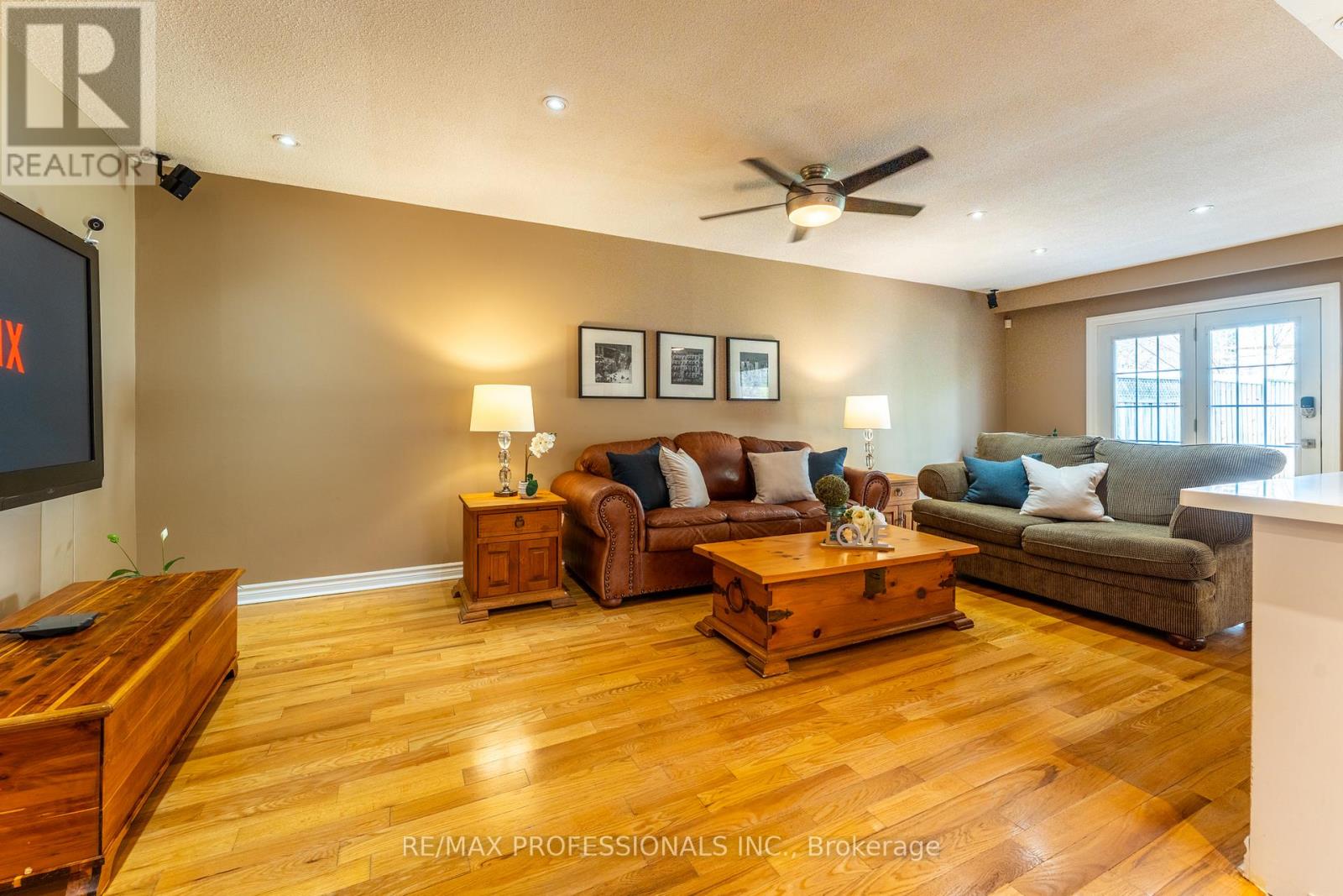 2605 LUNDENE ROAD, Mississauga (Clarkson), Ontario, L5J3Y8 — Photo 6