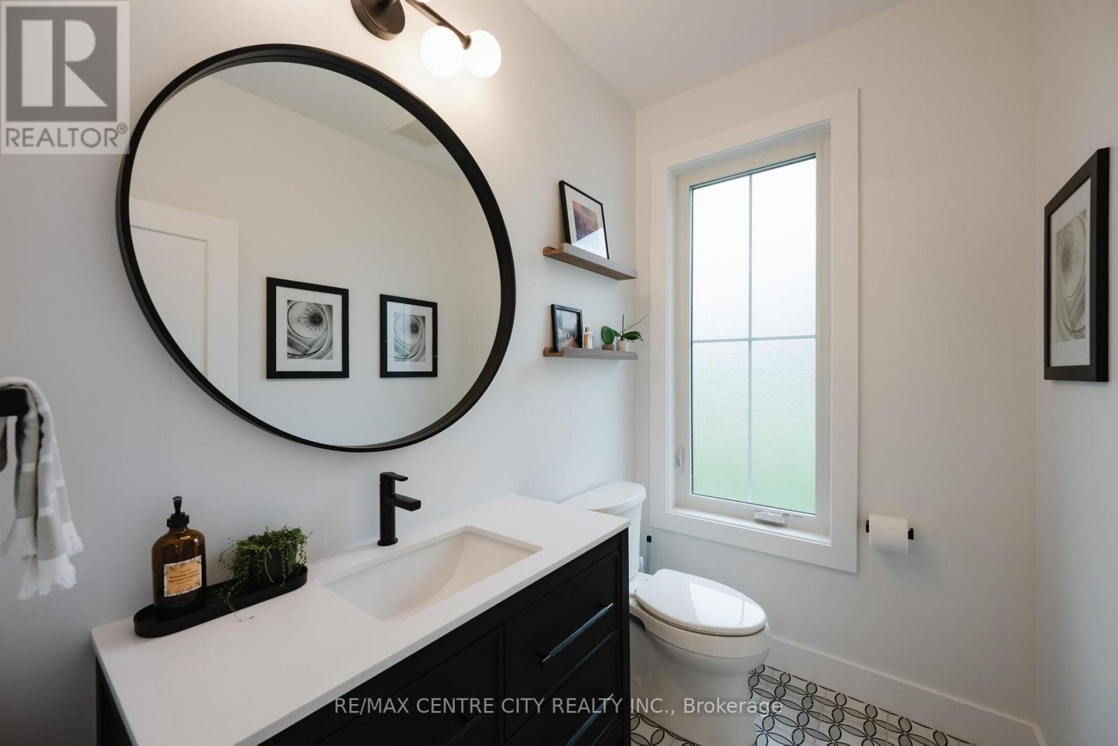 423 WEST MILE ROAD, London North (North P), Ontario, N6H3M3 — Photo 11