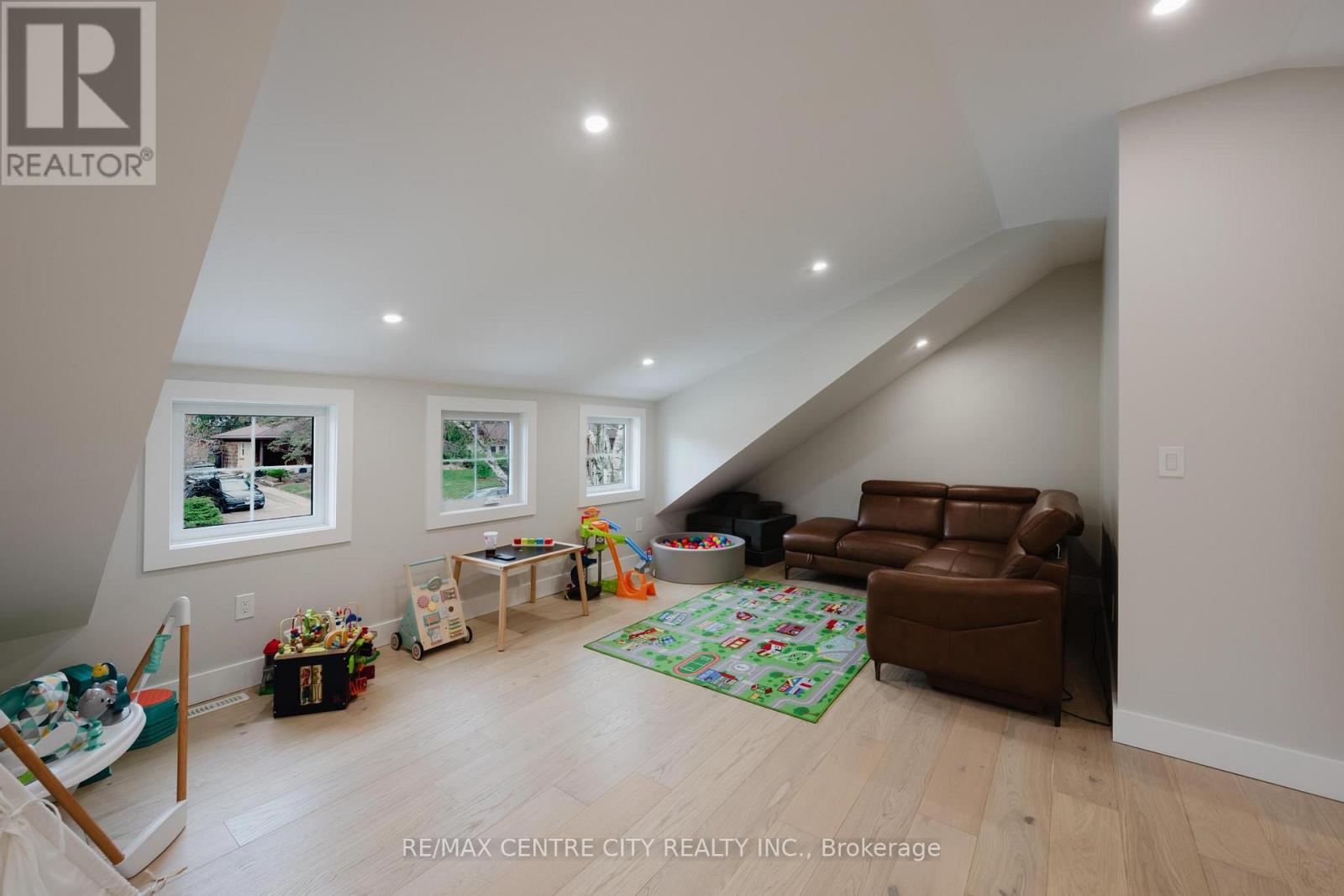 423 WEST MILE ROAD, London North (North P), Ontario, N6H3M3 — Photo 14