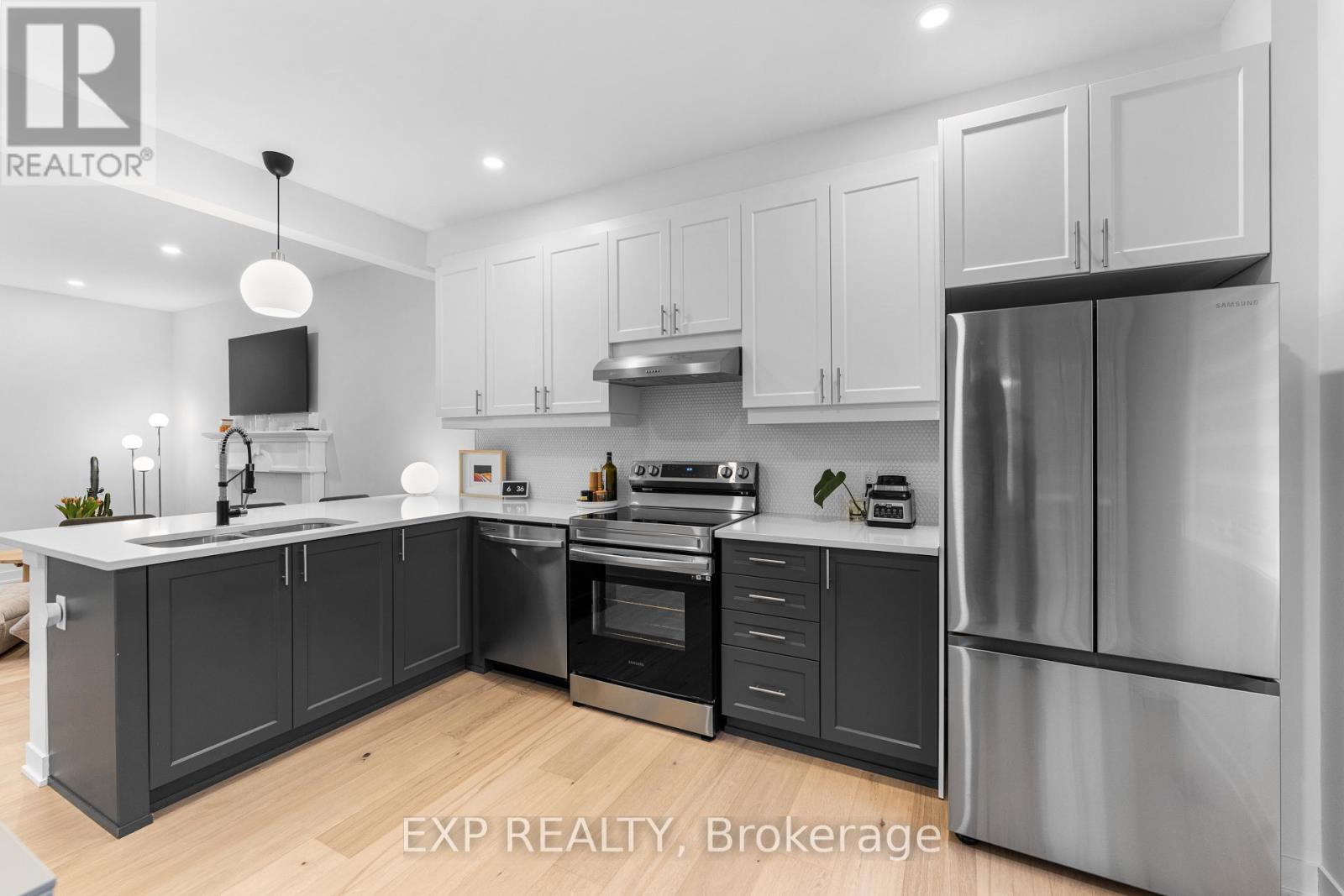 720 HYDRUS PRIVATE, Ottawa, Ontario, K2J7B2 — Photo 19