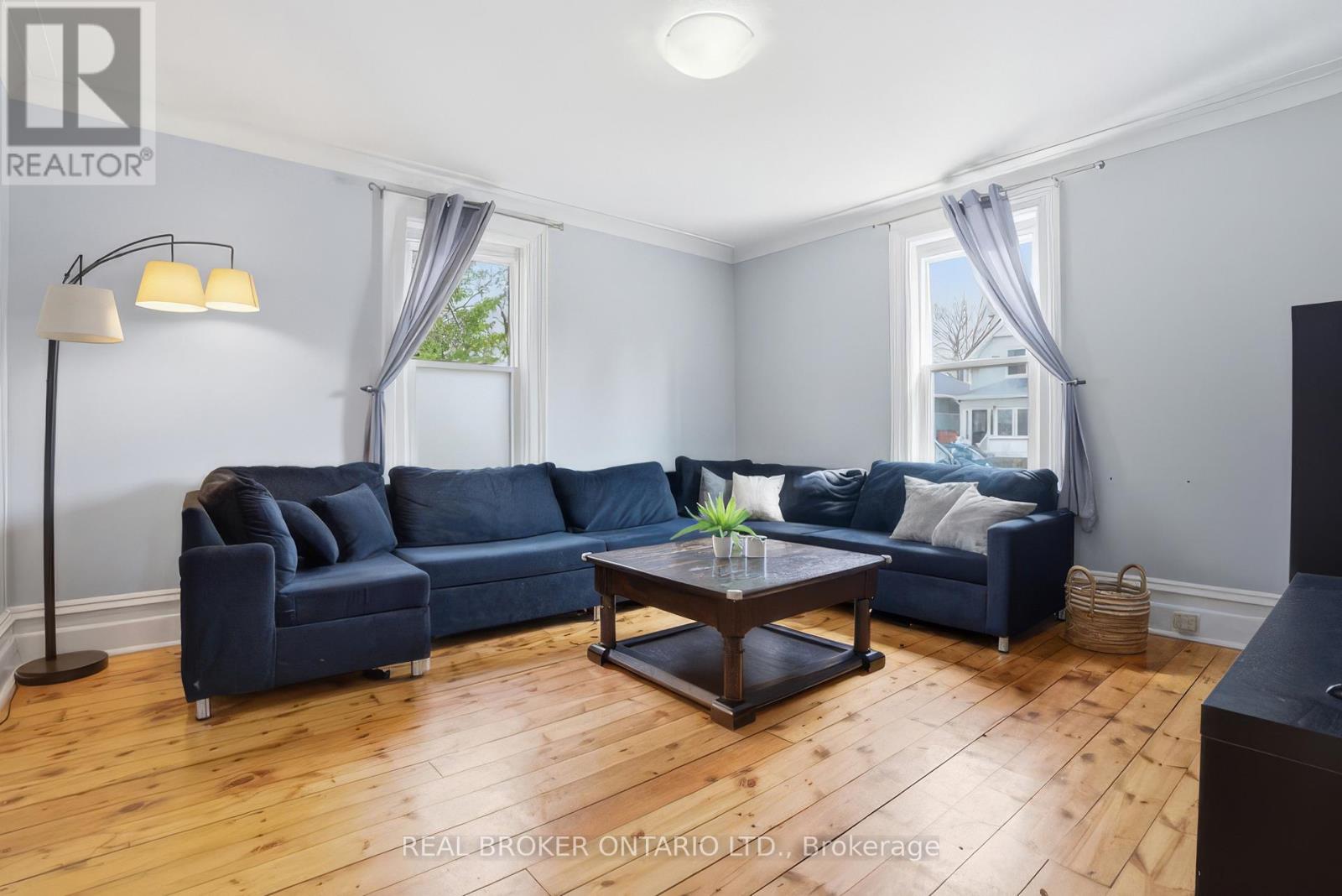 82 BOND STREET, Cambridge, Ontario, N1R4B6 — Photo 6