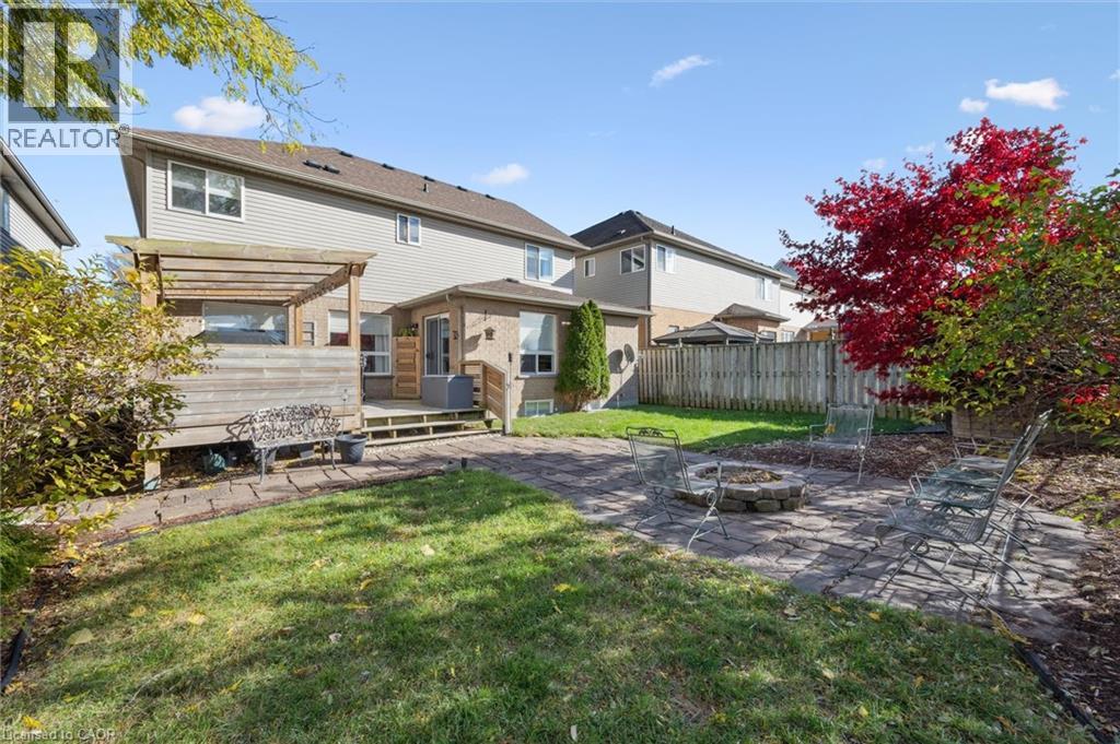 7 HEARTHBRIDGE Street, Kitchener, Ontario, N2R1L5 — Photo 40