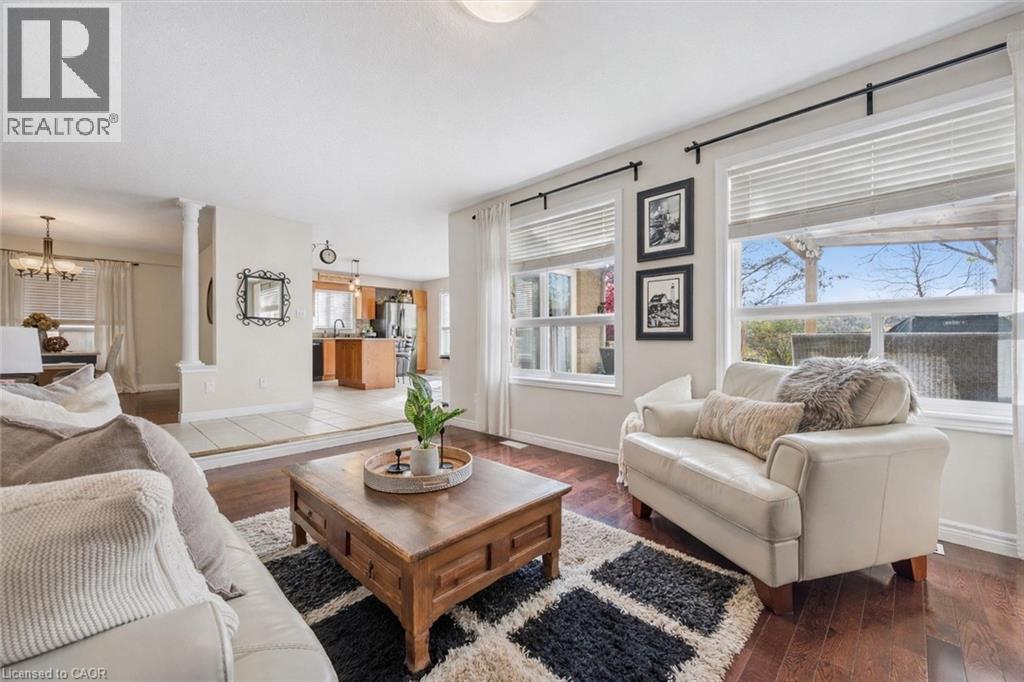 7 HEARTHBRIDGE Street, Kitchener, Ontario, N2R1L5 — Photo 8