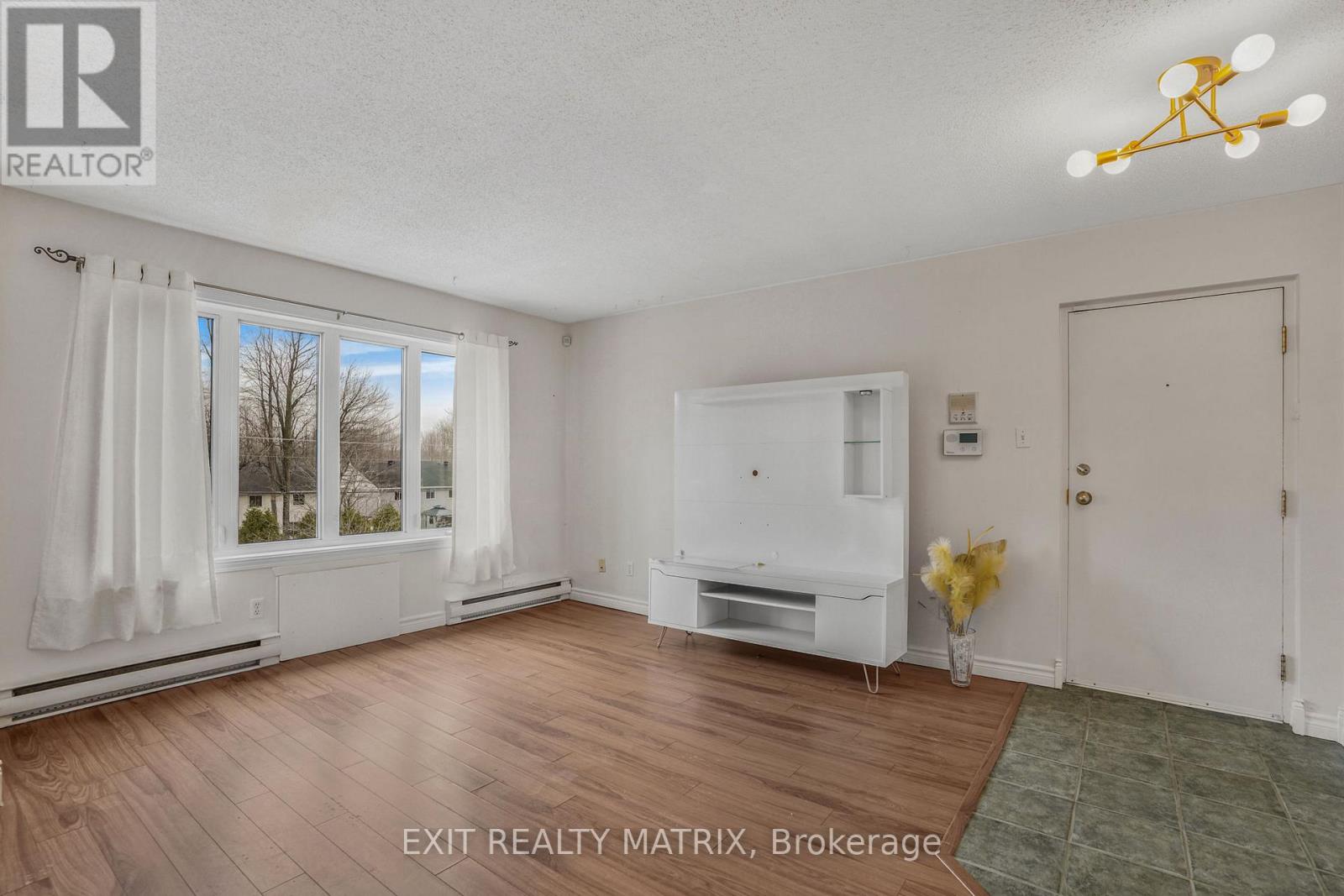 6 - 661 SPENCE AVENUE, Hawkesbury, Ontario, K6A3S2 — Photo 7