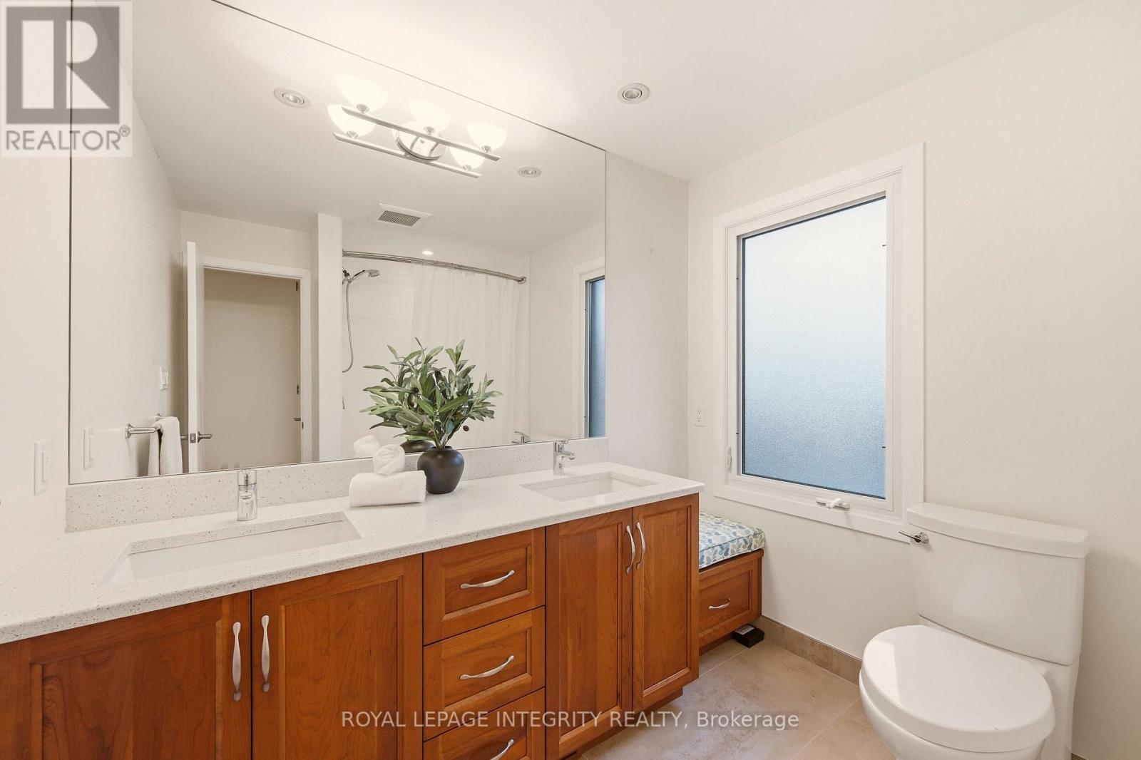 68 BEAVER RIDGE, Ottawa, Ontario, K2E6E4 — Photo 45