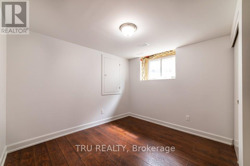 B - 2424 IRIS STREET, Ottawa, Ontario, K2C1C6 — Photo 11