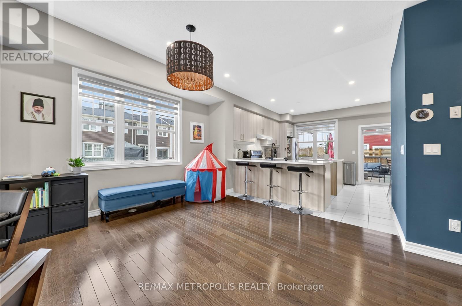 1 BOADWAY CRESCENT, Whitchurch-Stouffville (Stouffville), Ontario, L4A1X9 — Photo 19