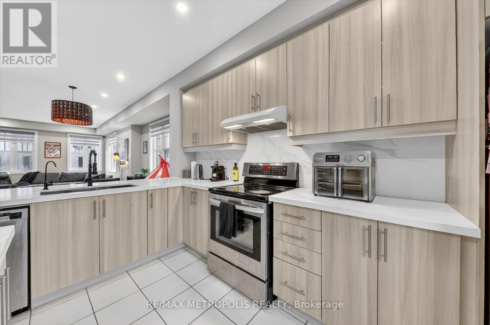 1 BOADWAY CRESCENT, Whitchurch-Stouffville (Stouffville), Ontario, L4A1X9 — Photo 23