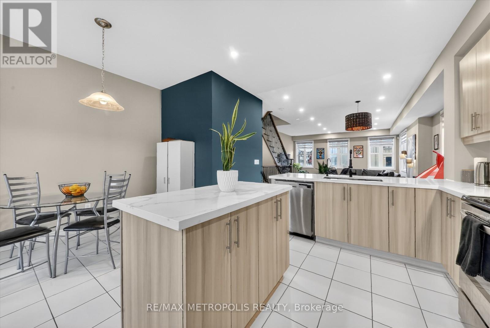 1 BOADWAY CRESCENT, Whitchurch-Stouffville (Stouffville), Ontario, L4A1X9 — Photo 24